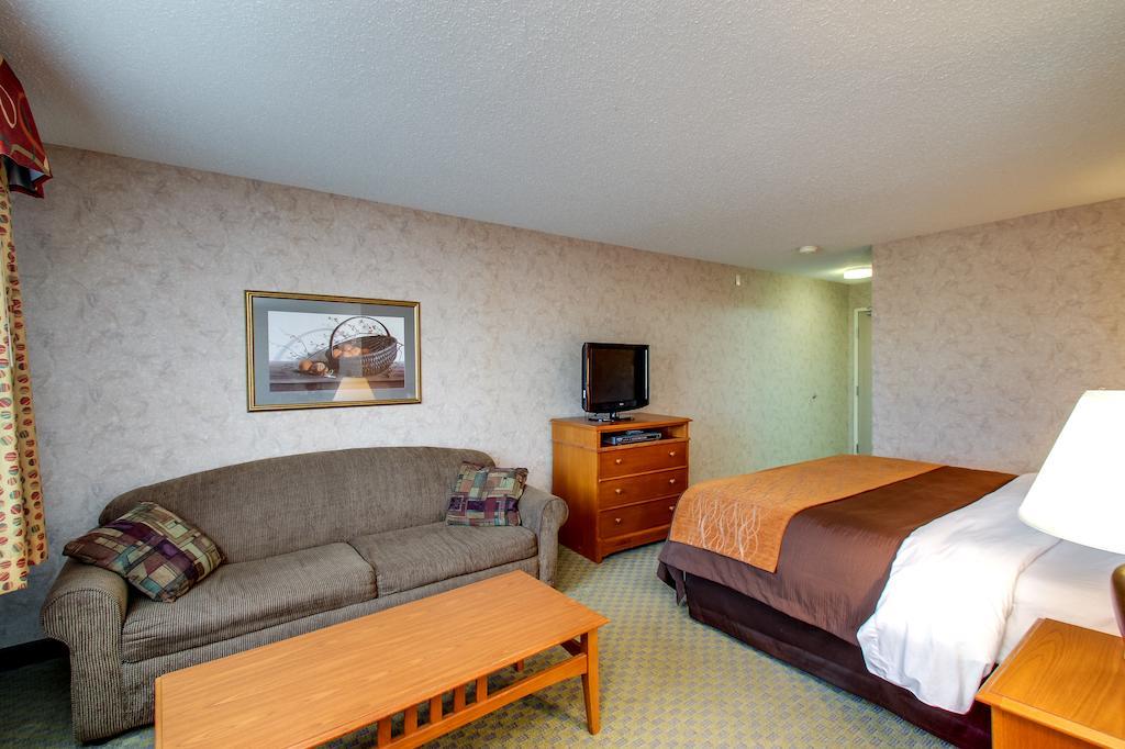 Everspring Inn & Suites Oskaloosa Стая снимка