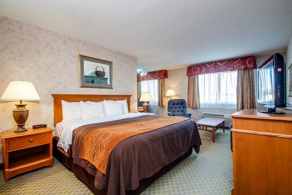 Everspring Inn & Suites Oskaloosa Стая снимка
